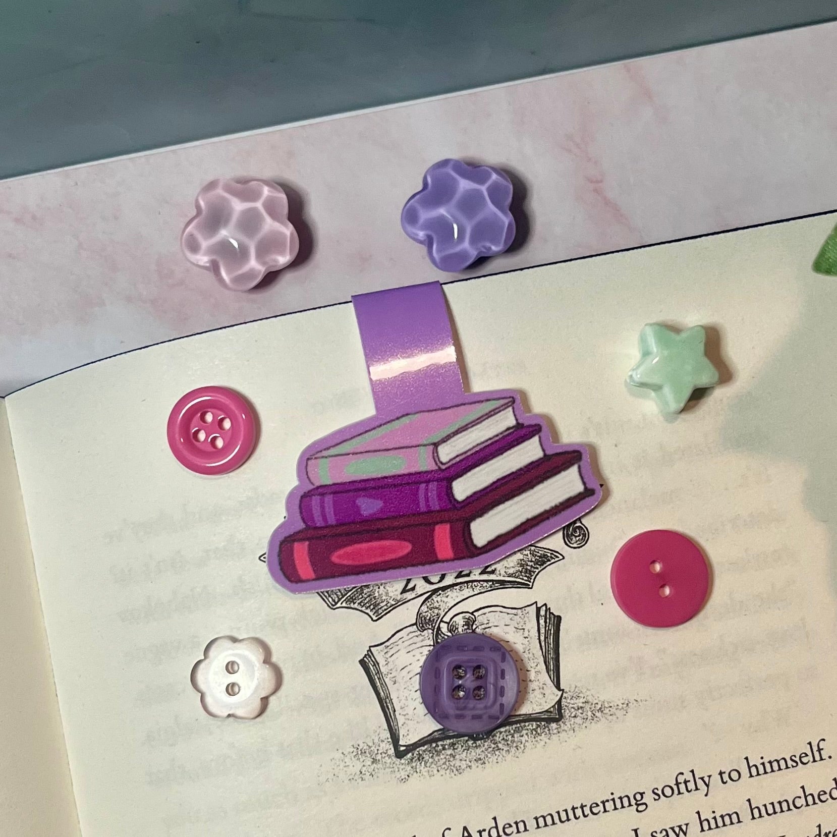 Love bookstack Magnetic Bookmark