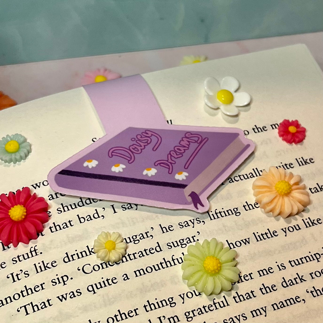 Daisy Dreams Magnetic Bookmark